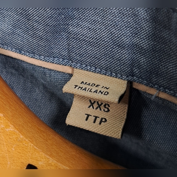 NWT Burberry Men's Benfleet Denim Blue Chambray Shirt Button Down Shirt sz XXS - Picture 5 of 16